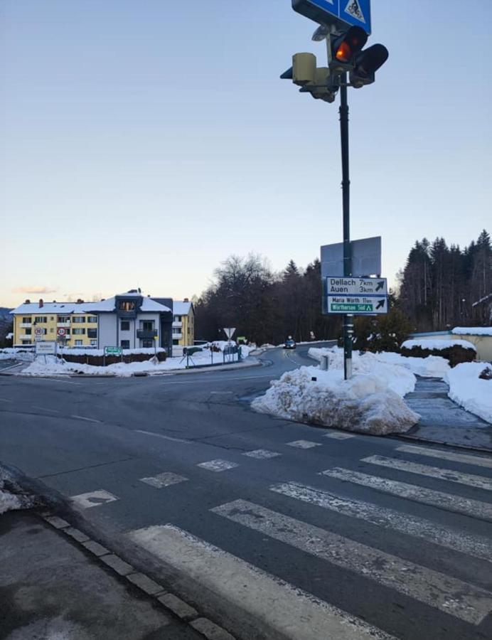 Apartment Inklusive Parkplatz Velden am Wörthersee Exterior photo
